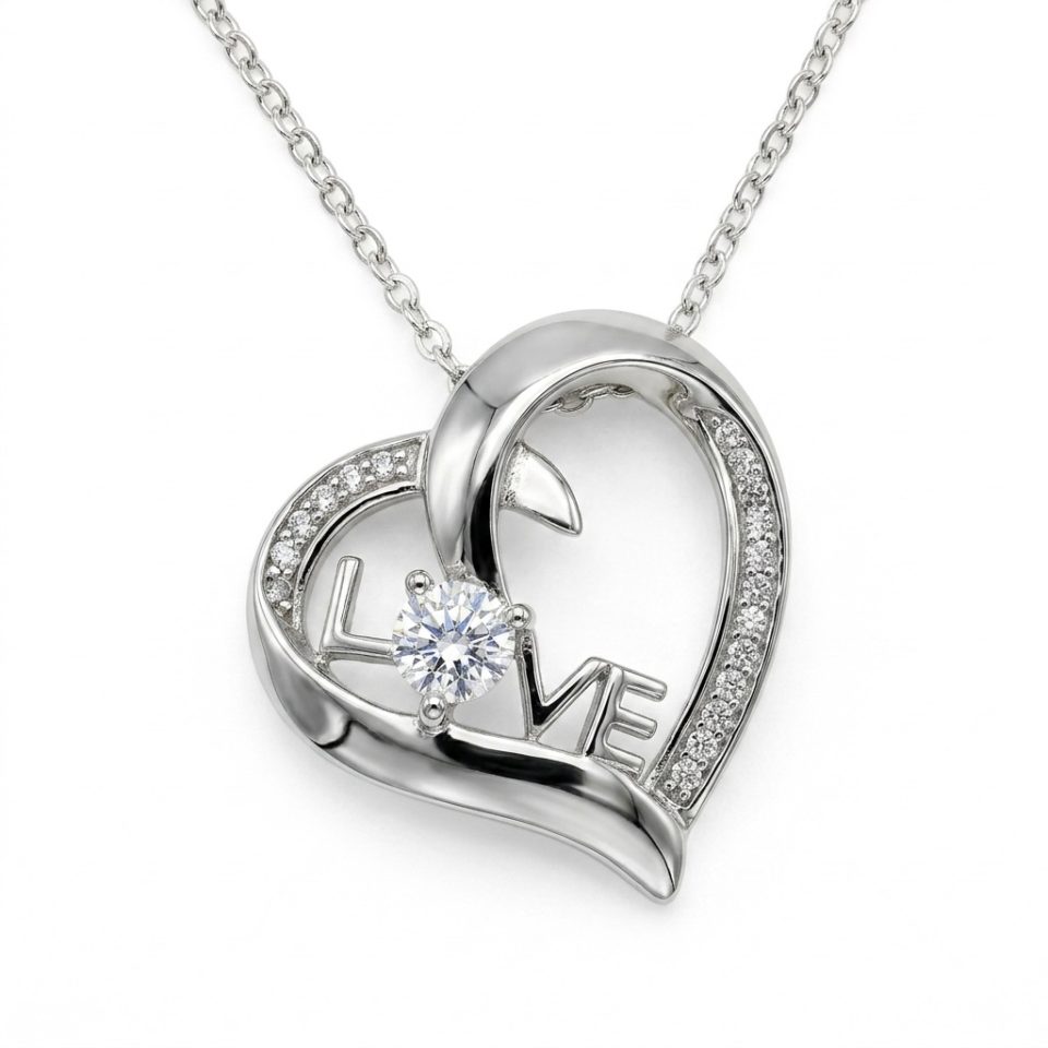 שרשרת Love משוצת אבנים בכסף