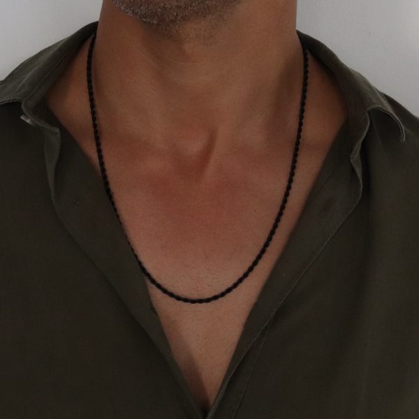 שרשרת חבל קלאסית שחורה לגבר
